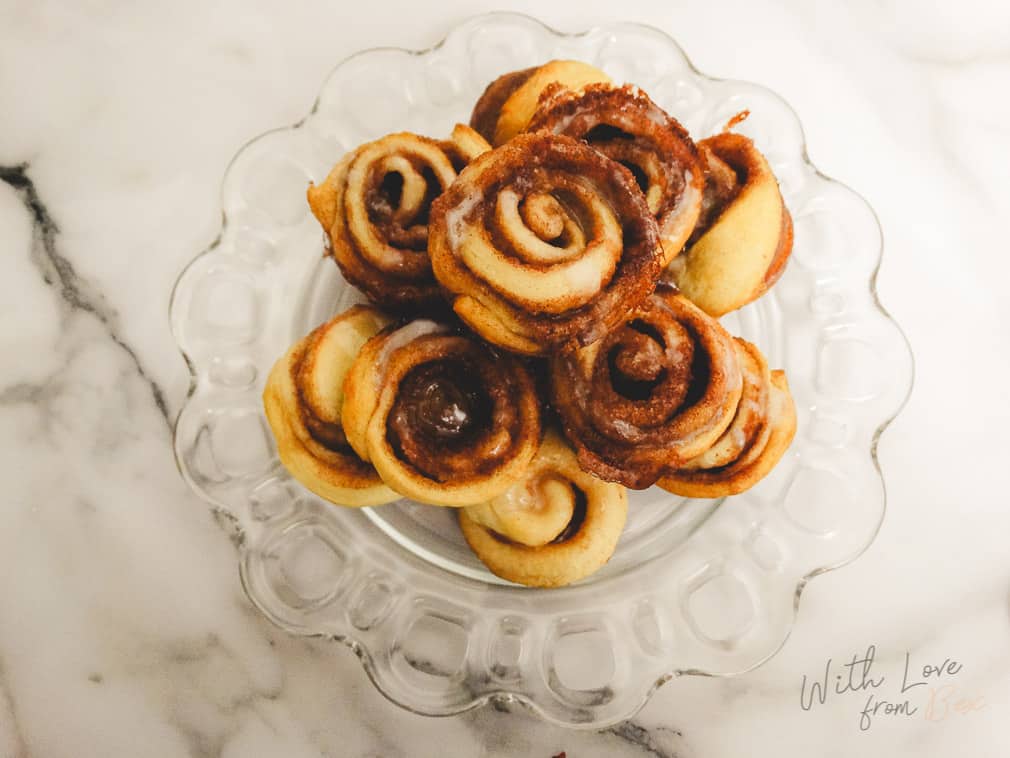 mini cinnamon buns